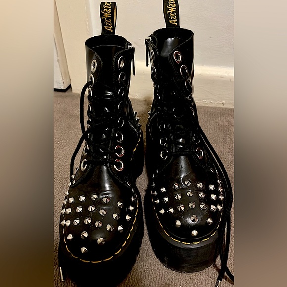 Dr. Martens Shoes - Dr Martens Jadon Stud Max